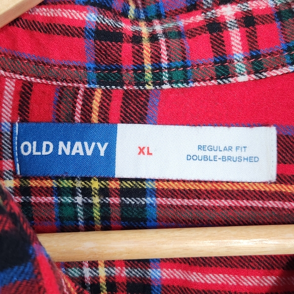 Old Navy Flannel Shirt Red Plaid Size XL Reg Fit Double Brushed - Picture 4 of 12